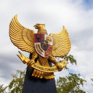 Pancasila Bukan Hanya Seremonial: Saatnya Menjadi Etika Kekuasaan dan Jalan Keadilan Rakyat