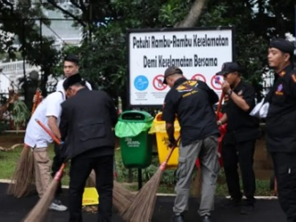 Jakarta Bisa Kalahkan Sampah! Komrad Pancasila Puji Gebrakan Polda Metro, Kodam Jaya dan Pemprov DKI Jakarta Lewat Gerakan Pilah Sampah.