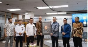 Harita Nickel dan Penerbit Buku Kompas Luncurkan Buku Dokumentasi Keanekaragaman Ikan Karang Pesisir Barat Pulau Obi